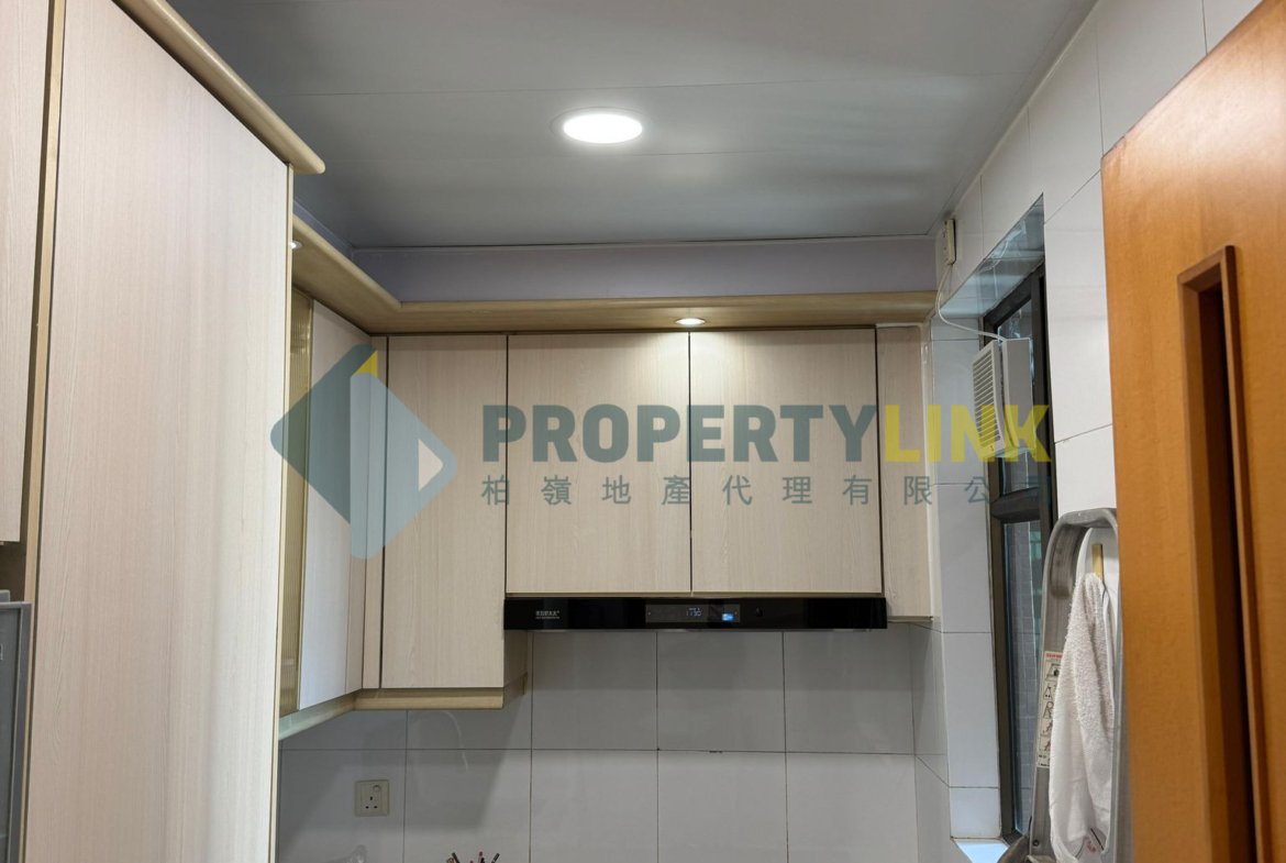 寶翠園 2座 低層 - 柏嶺地產 - 專營中西區物業代理，助您尋找您的理想家居