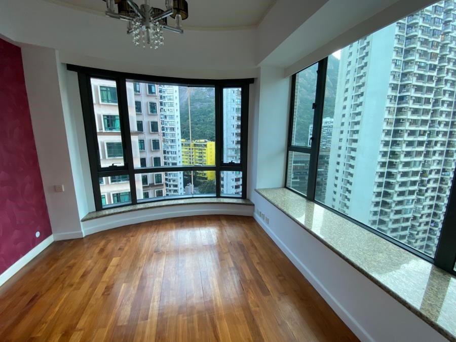 輝煌豪園 高層 - 柏嶺地產 - 專營中西區物業代理，助您尋找您的理想家居