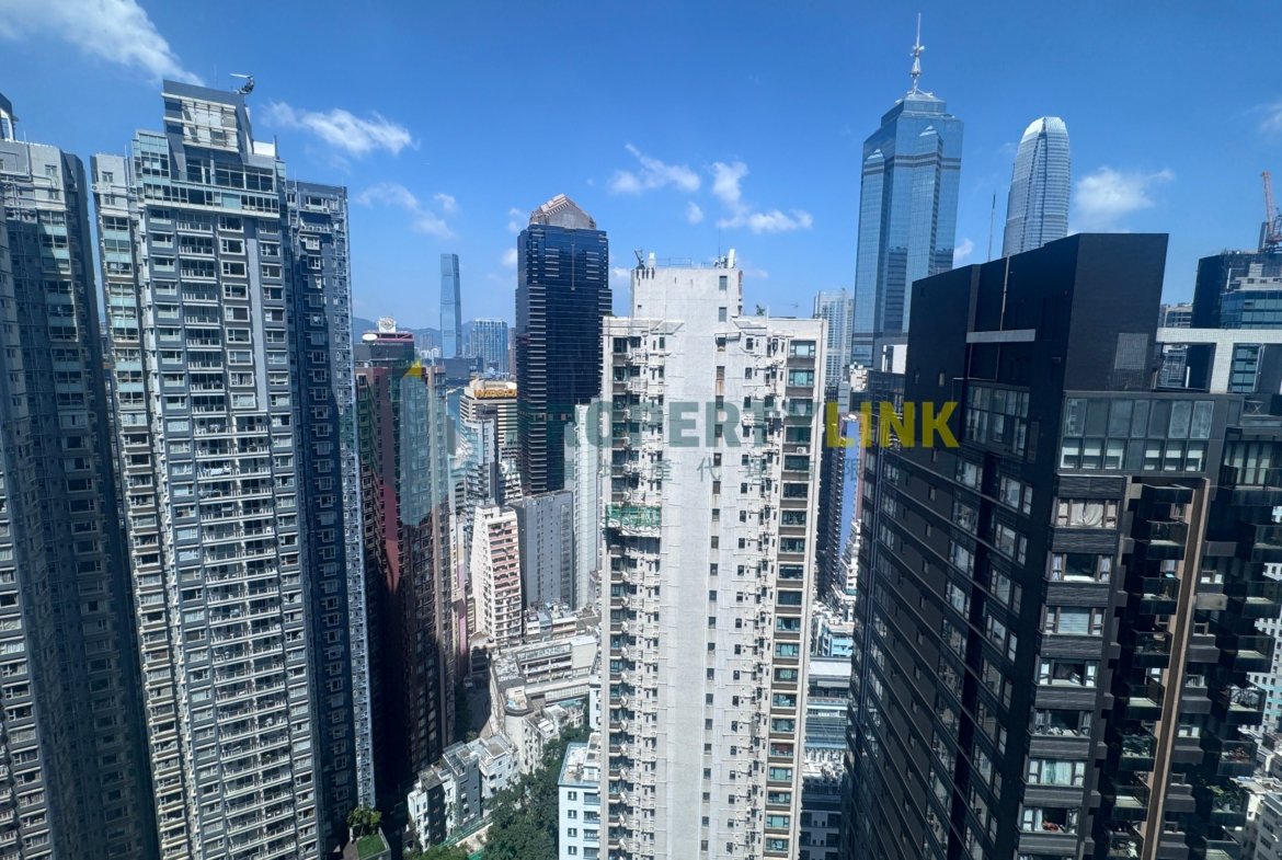 寶華軒 - 中層 - 柏嶺地產 - 專營中西區物業代理，助您尋找您的理想家居